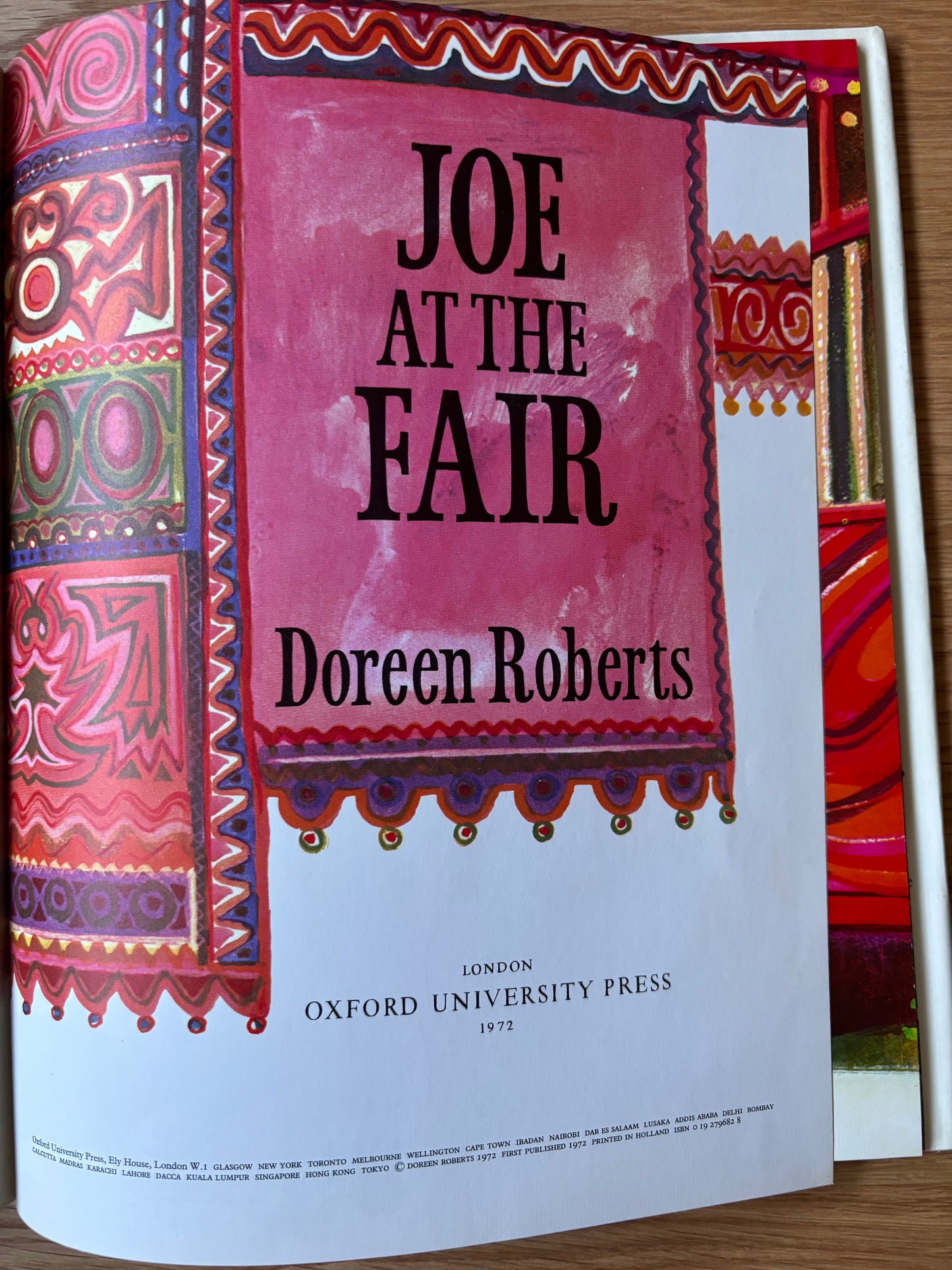 Doreen Roberts JOE AT THE FAIR 1st DJ Illustrated 1972 OUP