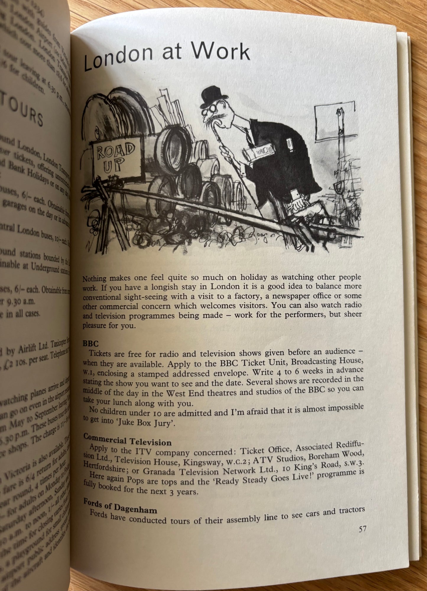 Ronald Searle EXPLORING LONDON Isobel Barnett 1965 SHELL JUNIOR GUIDE
