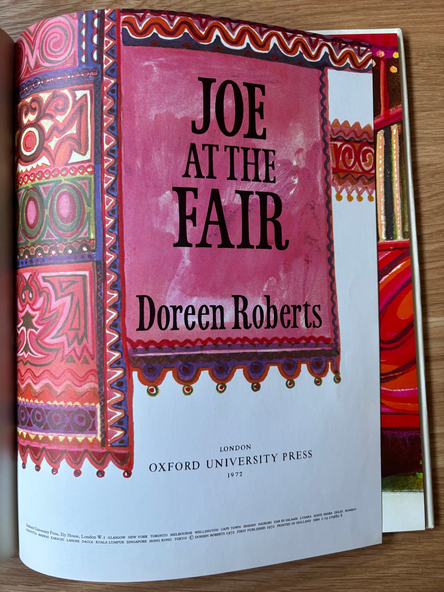Doreen Roberts JOE AT THE FAIR 1st DJ Illustrated 1972 OUP