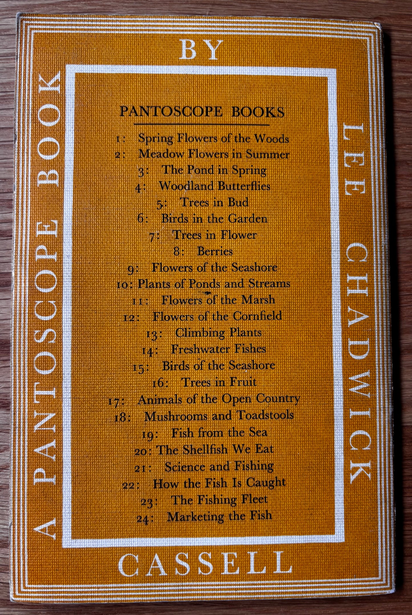 PANTOSCOPE BOOK The Shellfish We Eat DOROTHY HARTLEY 1st Ed 1961 Cassell