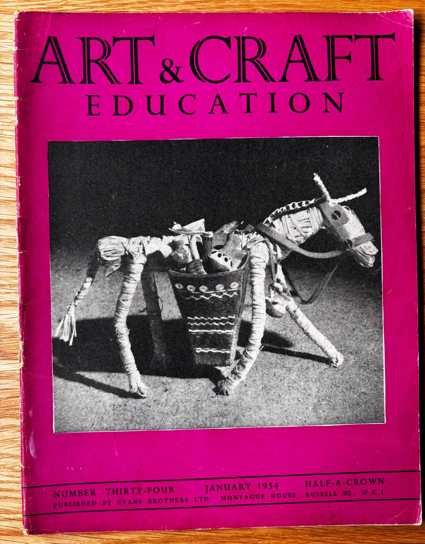 Vintage ART AND CRAFT EDUCATION CHRISTMAS MAGAZINE January 1954 School Crafts CHILD