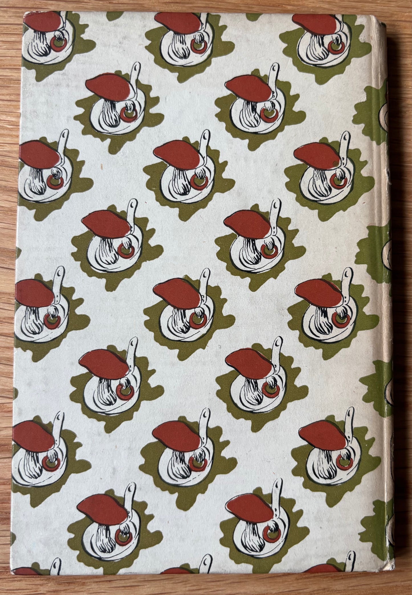 EDIBLE FUNGI King Penguin Rose Ellenby KING PENGUIN Illustrated Mushrooms
