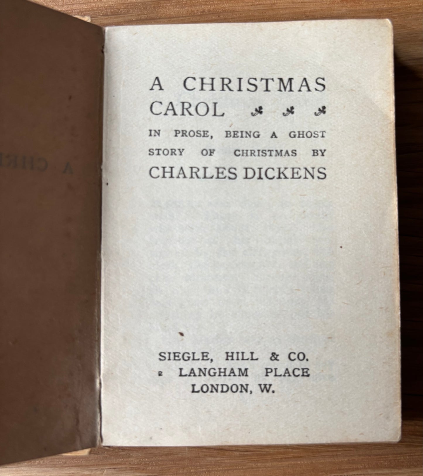 Miniature A CHRISTMAS CAROL Ghost Story CHARLES DICKENS Peacock Art Nouveau Siegle Hill