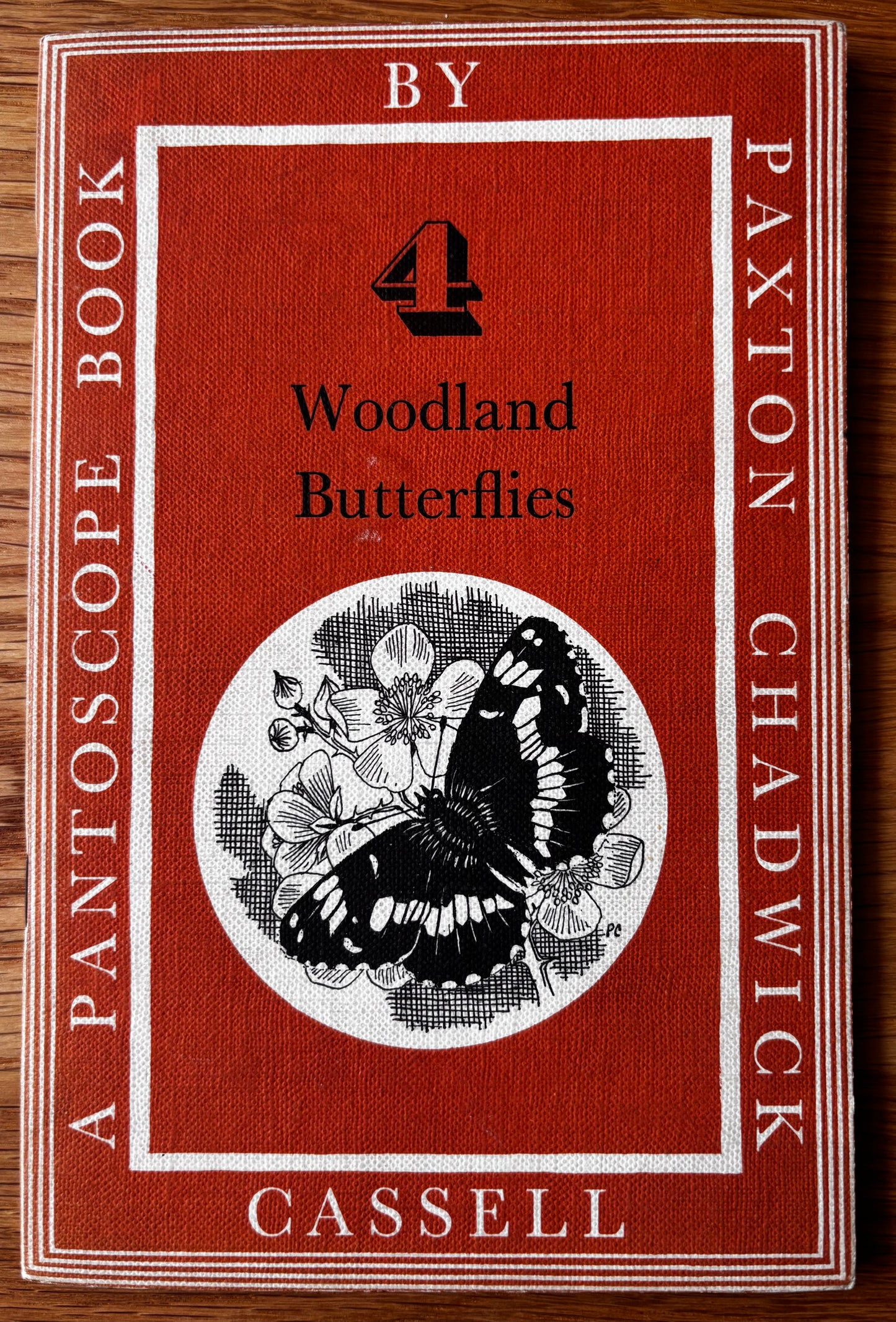 PANTOSCOPE BOOK Woodland Butterflies PAXTON CHADWICK 1st Ed 1959 Cassell
