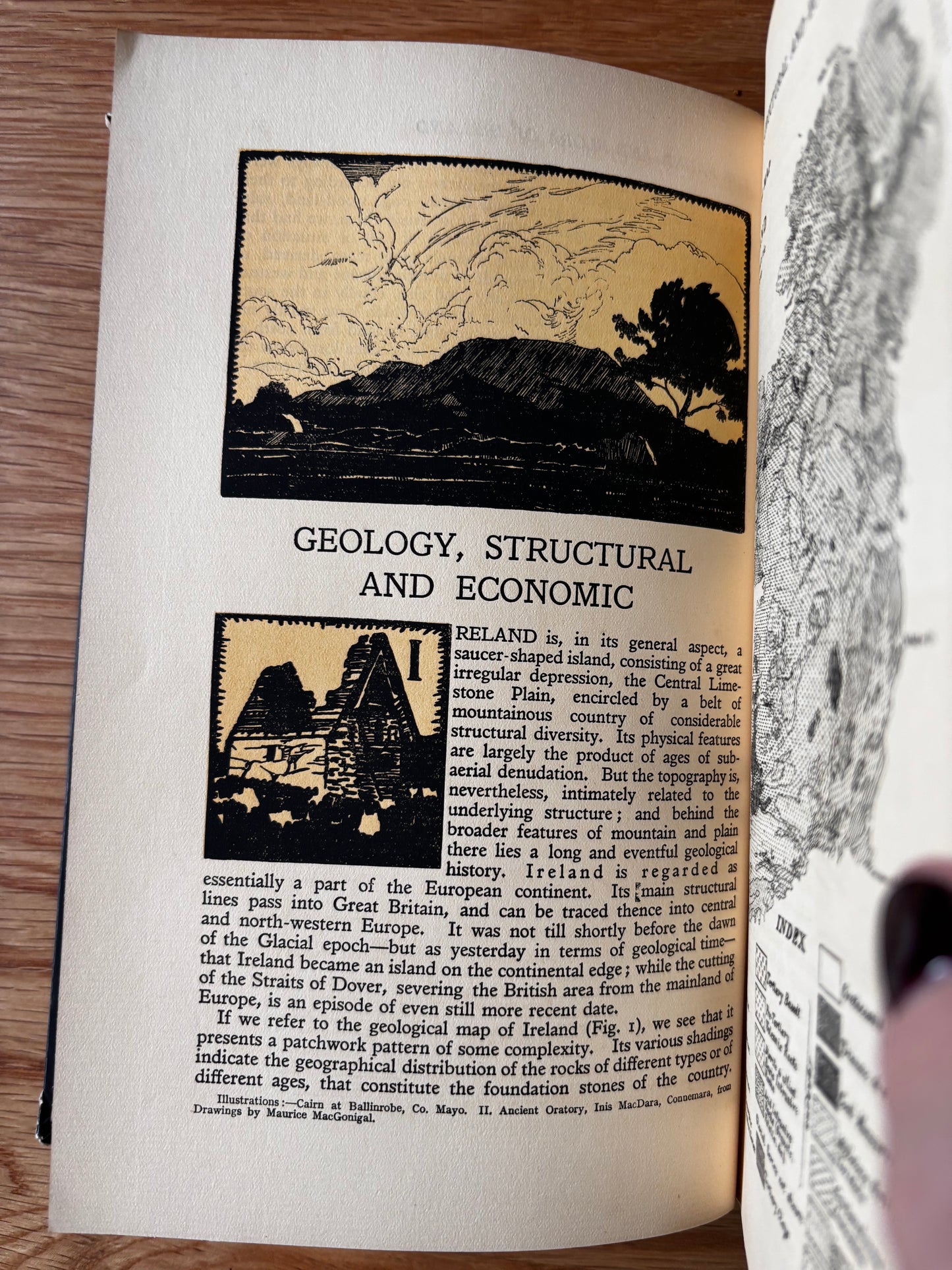 Art O’Murnaghan Celtic Art SAORSTAT EIREANN 1932 Irish Free State HANDBOOK