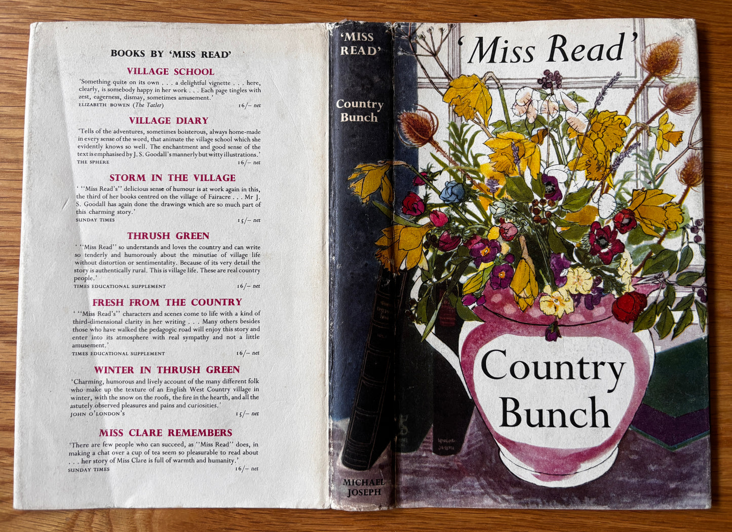 Miss Read COUNTRY BUNCH 1964 2nd Imp DJ Andrew Dodds SEASONS PEOPLE LIFE