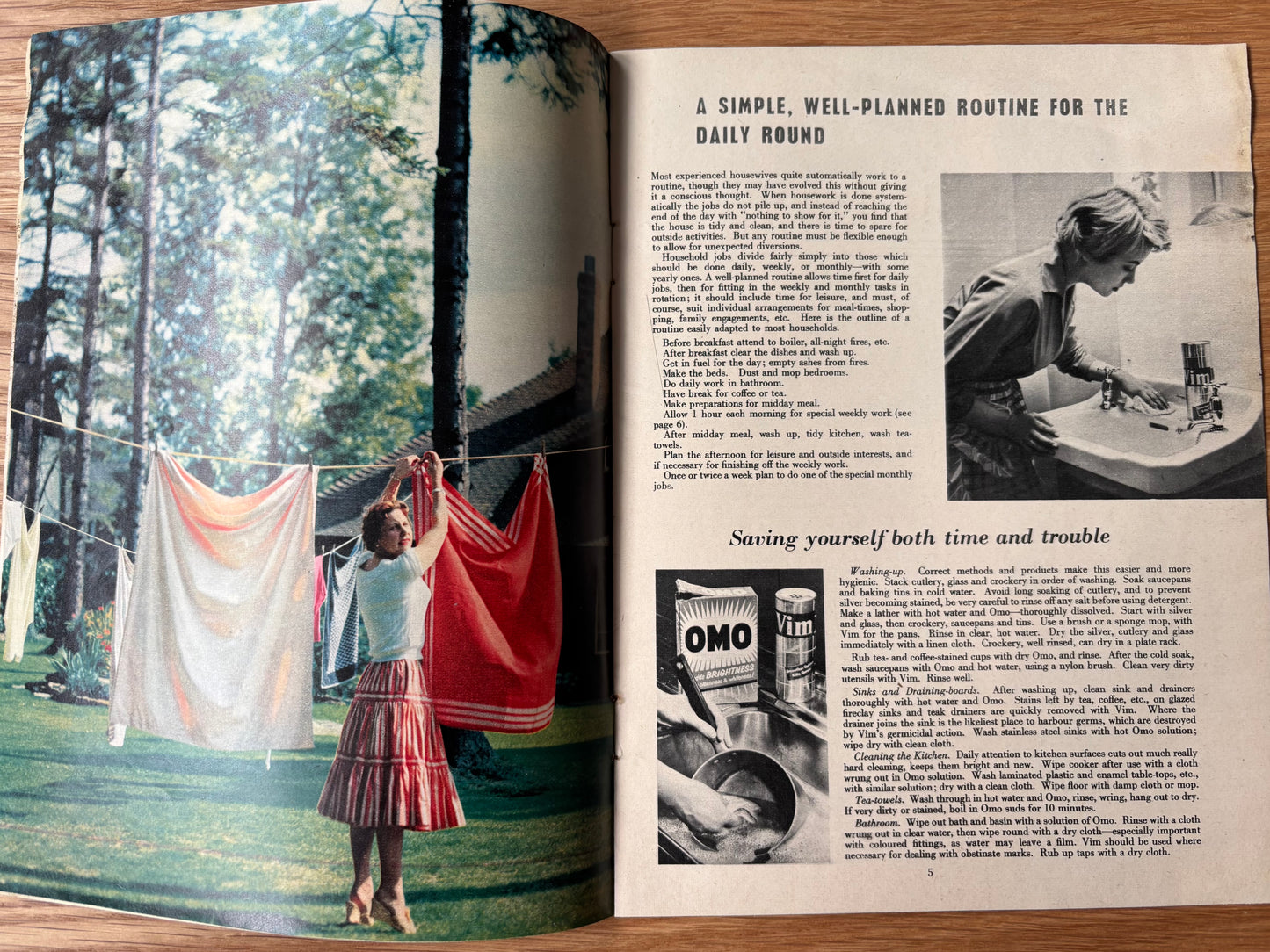 1950’s SPRING CLEANING UP TO DATE OMO VIM BOOKLET