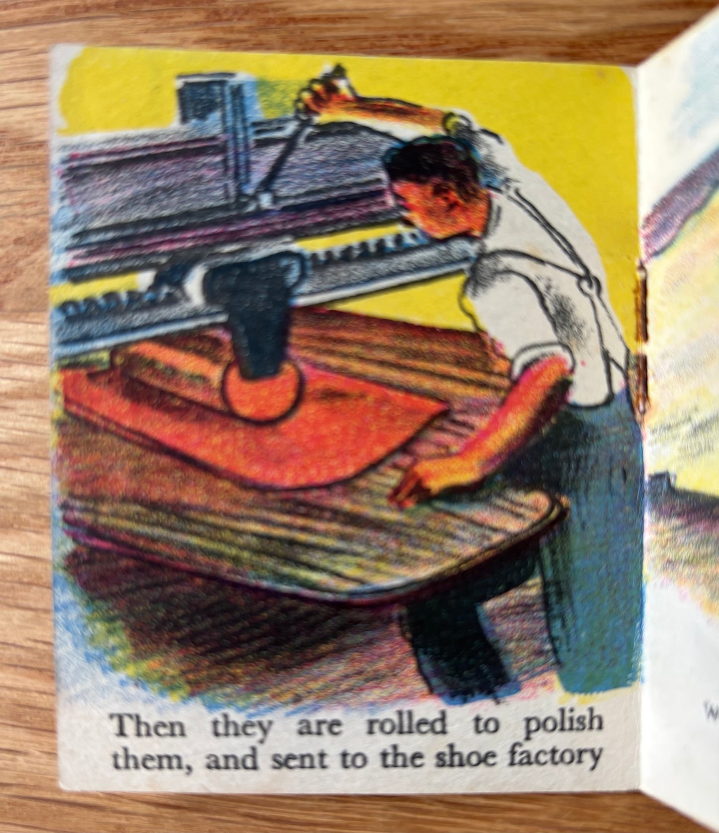 Midget Book THE STORY OF YOUR SHOES Chatto & Windus 1930's TREKKIE RITCHIE Miniature