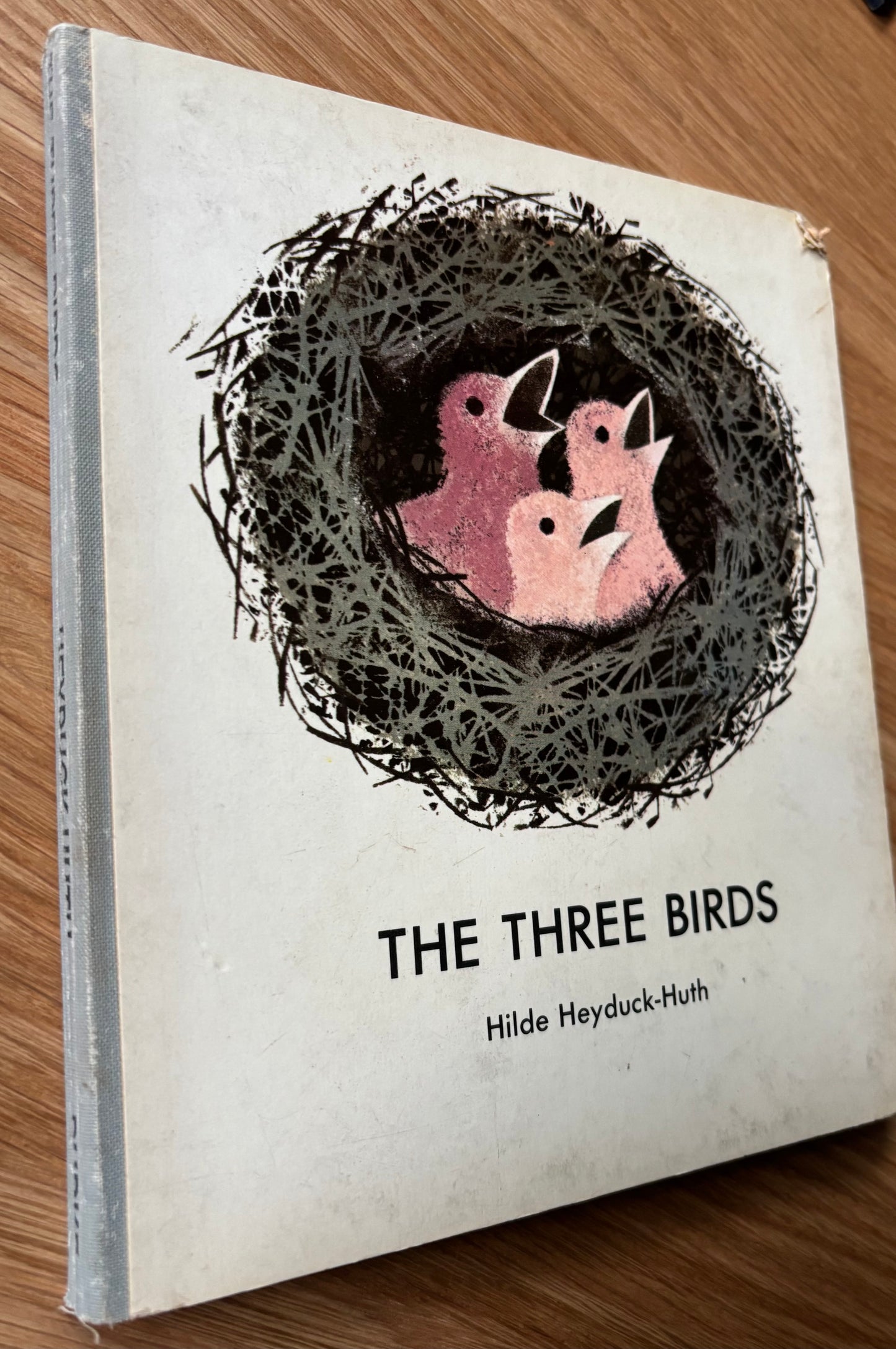 Hilde Heyduck-Huth THE THREE BIRDS Board Book 1969 1st Ed Thus Burke Publishing