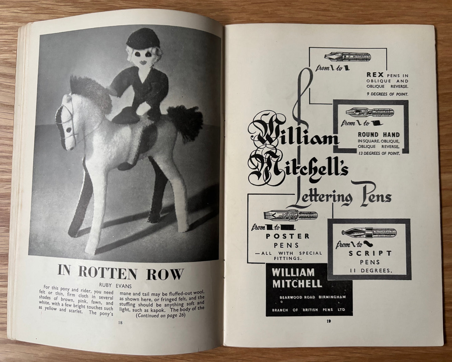 ART AND CRAFT MAGAZINE November 1950 CHILD EDUCATION Christmas