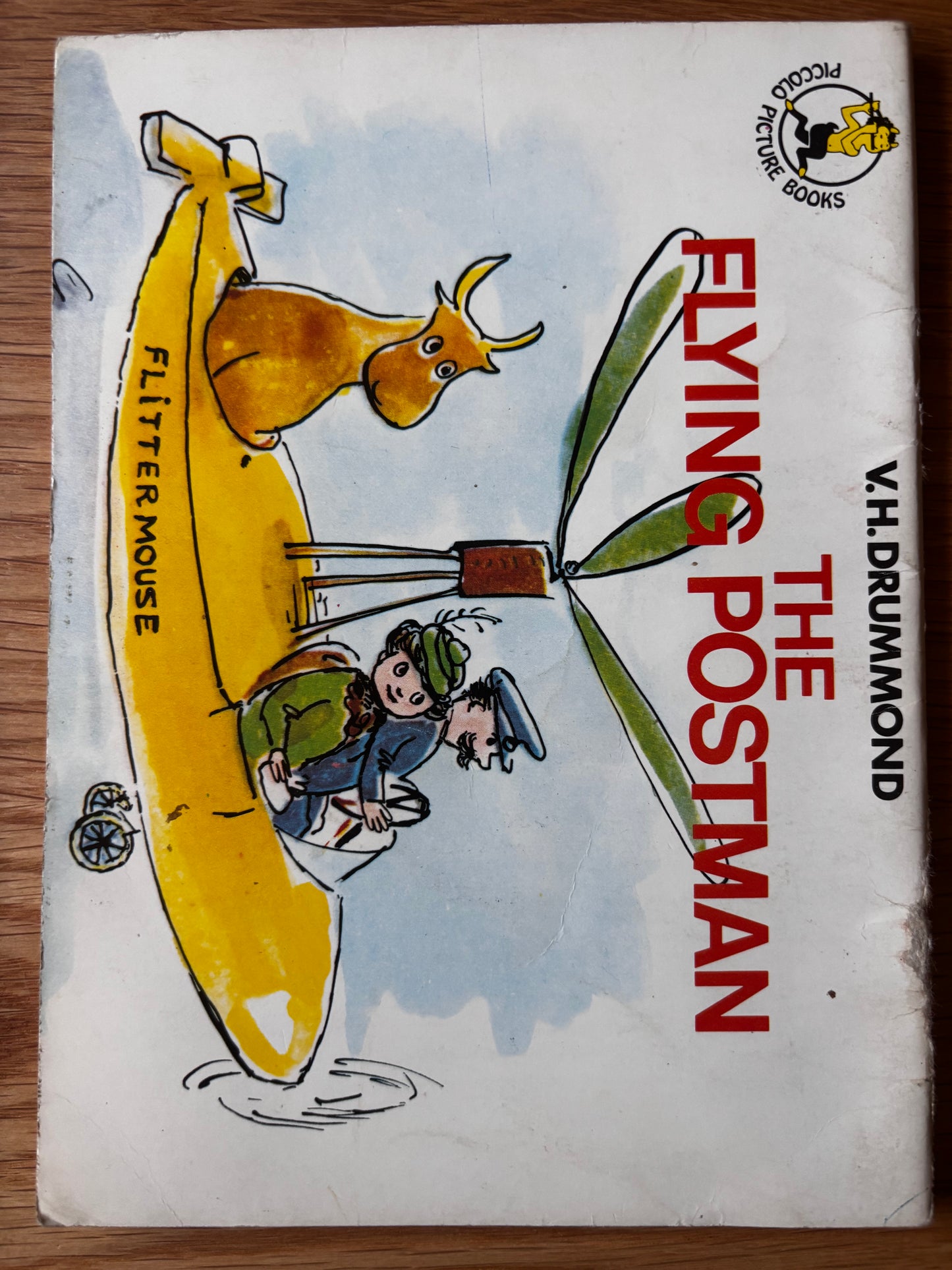 Violet H Drummond THE FLYING POSTMAN 1973 PB Pan Books ILLUS V H COW TALE