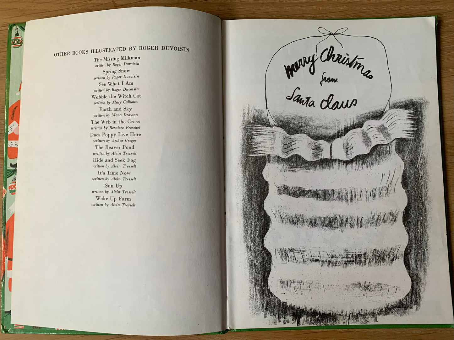 Roger Duvoisin ONE THOUSAND CHRISTMAS BEARDS 1978 2nd Imp SANTA CLAUS STORY