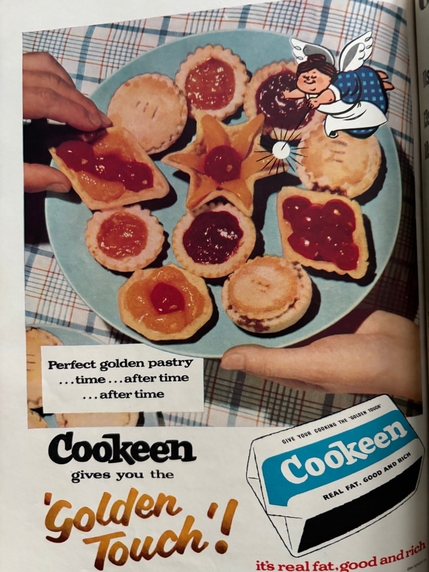 GOOD HOUSEKEEPING Magazine DECEMBER 1956 FASHION Recipes Ads CHRISTMAS