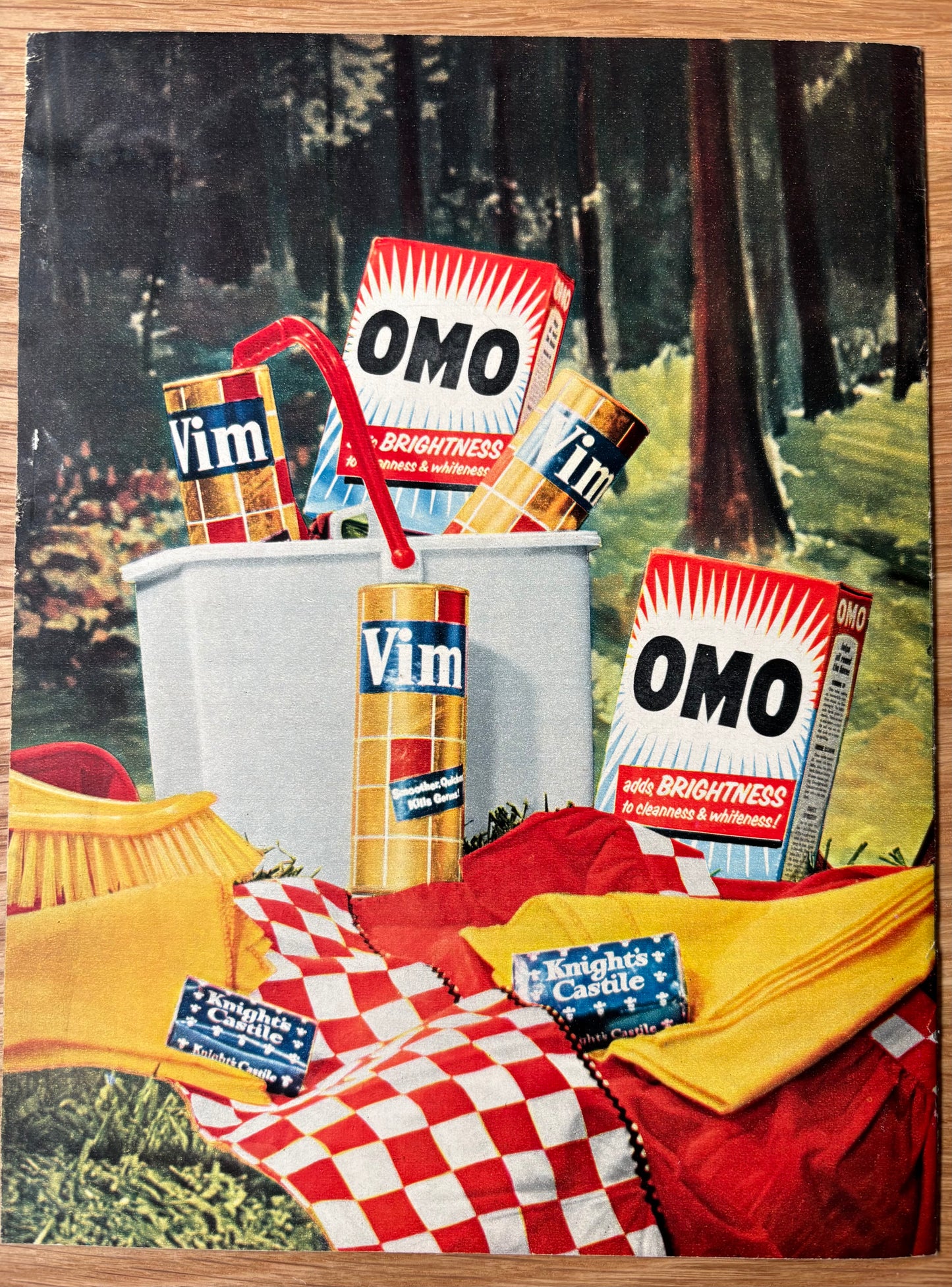 1950’s SPRING CLEANING UP TO DATE OMO VIM BOOKLET