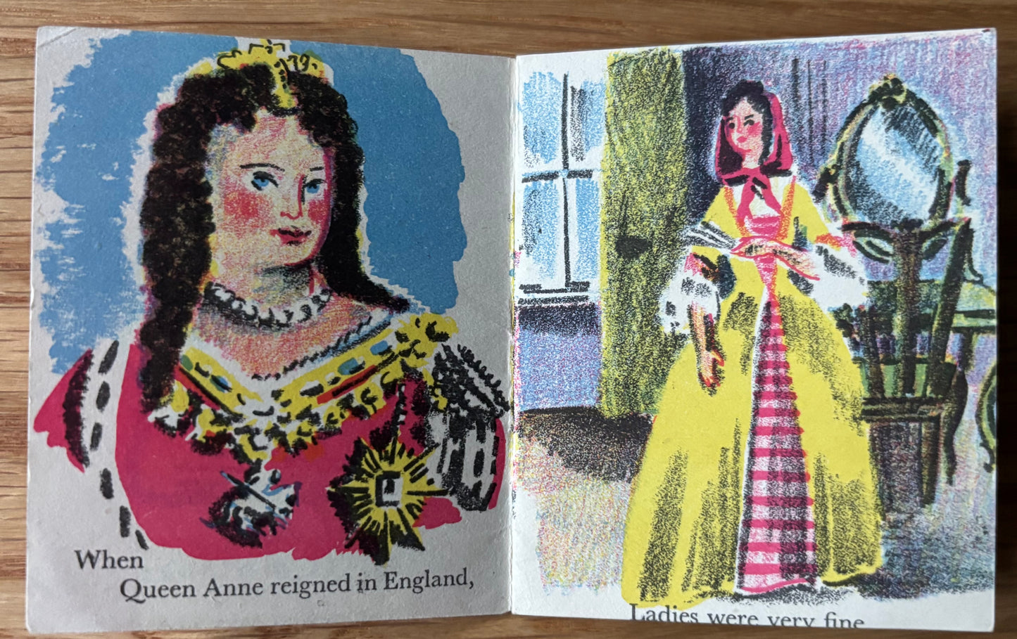 Midget Book QUEEN ANNE Chatto & Windus 1930's TREKKIE RITCHIE PARSONS