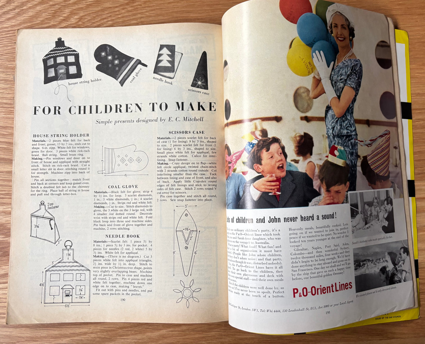 Audrey Stephenson HOMES AND GARDENS CHRISTMAS Magazine December 1960 ILLUSTRATED