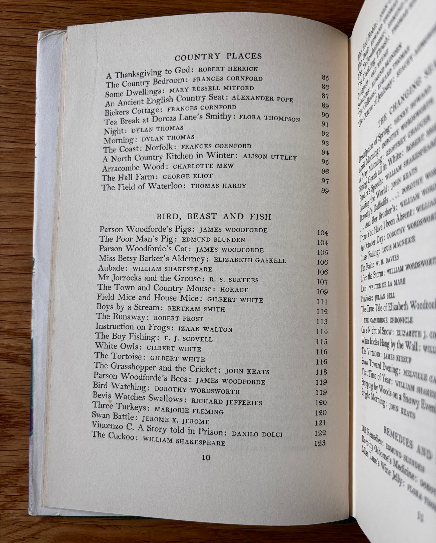 Miss Read COUNTRY BUNCH 1964 2nd Imp DJ Andrew Dodds SEASONS PEOPLE LIFE