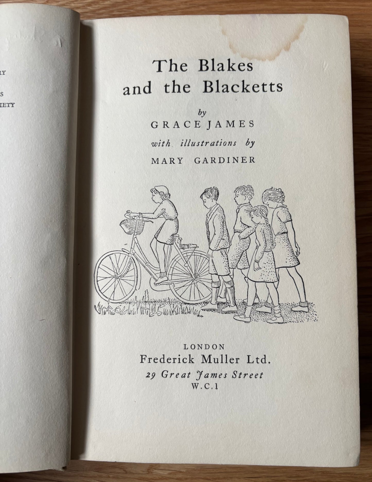 Mary Gardiner THE BLAKES AND THE BLACKETTS Grace James 1939 1st Ed DJ ILLUSTRATED