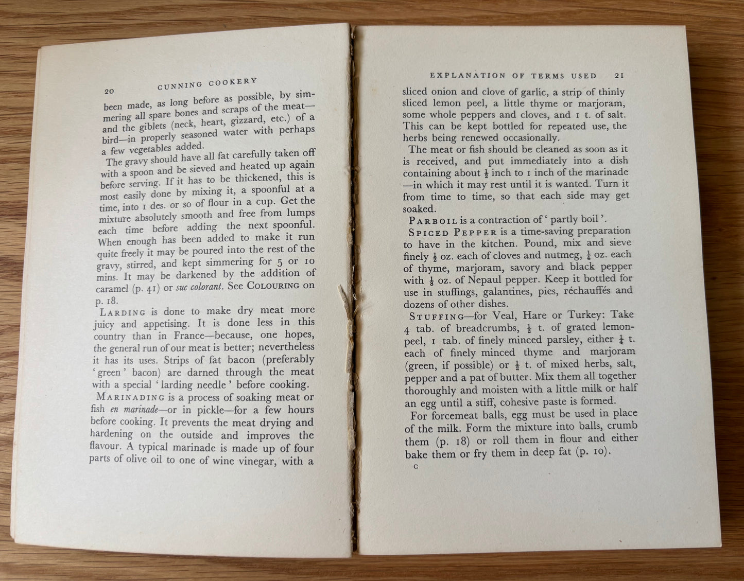 1930's CUNNING COOKERY G M Boumphrey 1938 COOKBOOK Thomas Nelson