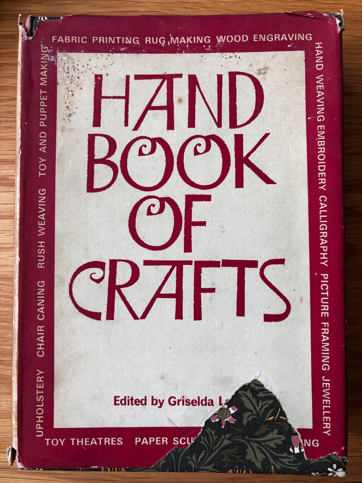Edward Bawden HANDBOOK OF CRAFTS 1960 DJ Griselda Lewis Betty Swanwick Great Bardfield