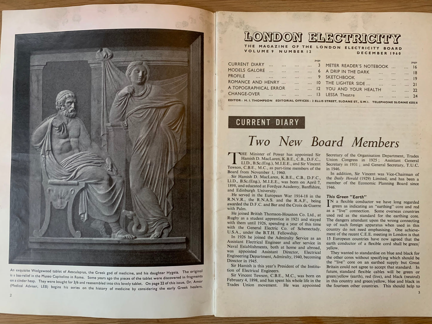 LONDON ELECTRCITY BOARD Magazine December 1960 - transpontinebooks